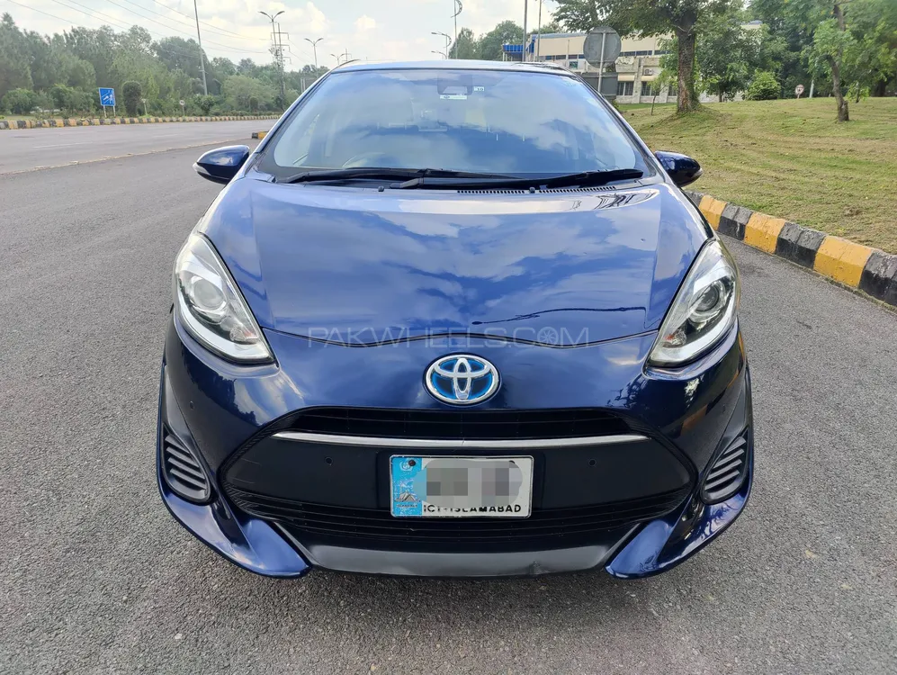 Toyota Aqua 2018 for Sale in Islamabad Image-1
