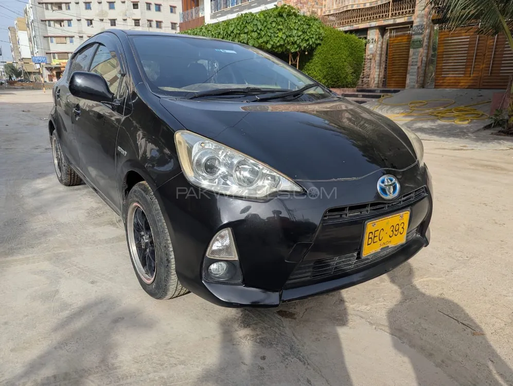 Toyota Aqua 2012 for Sale in Karachi Image-1