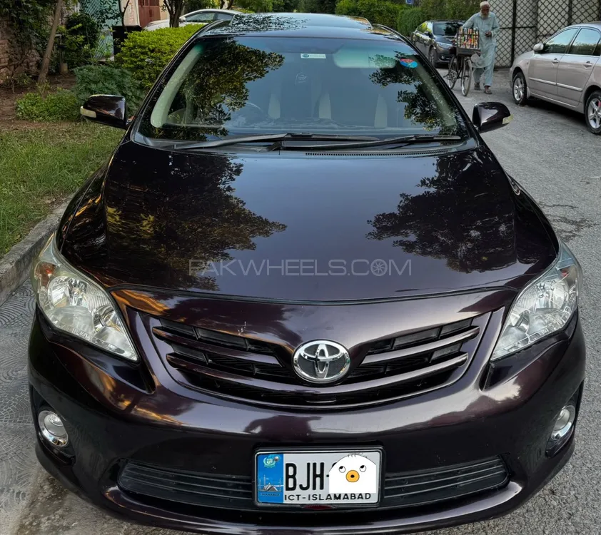 Toyota Corolla 2012 for Sale in Islamabad Image-1