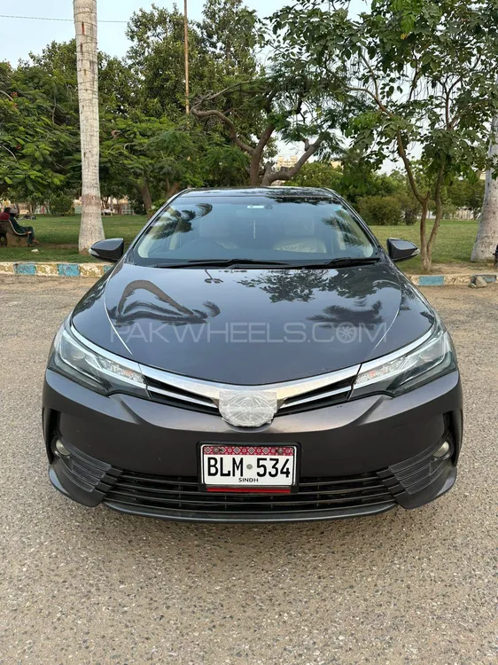 Toyota Corolla 2018 for Sale in Karachi Image-1