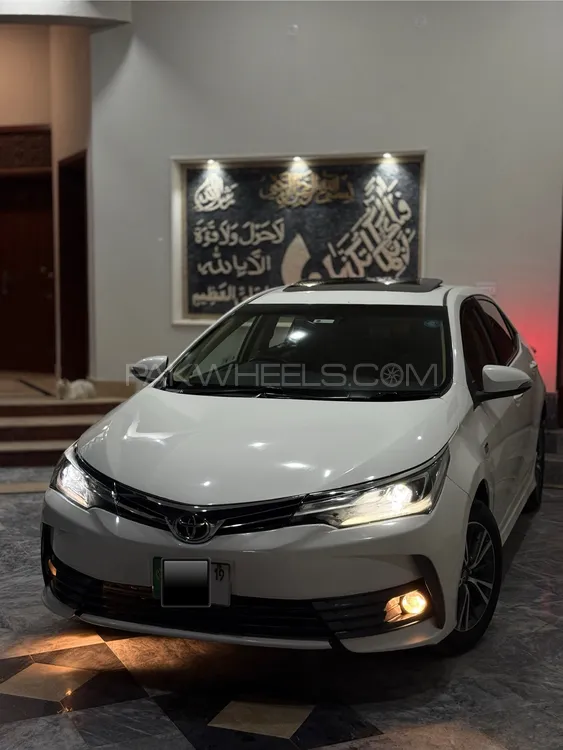 Toyota Corolla 2018 for Sale in Lahore Image-1