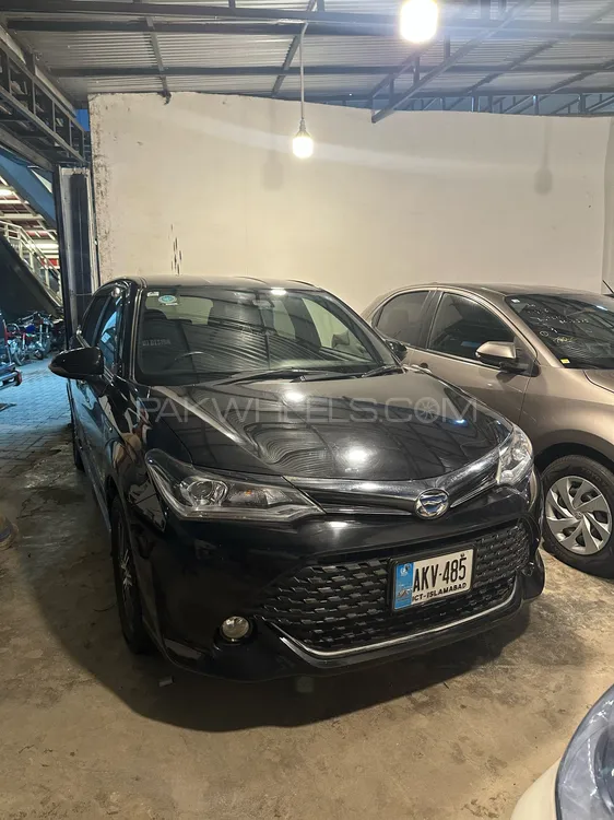 Toyota Corolla Fielder 2015 for Sale in Rawalpindi Image-1