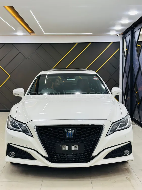 Toyota Crown 2019 for Sale in Islamabad Image-1