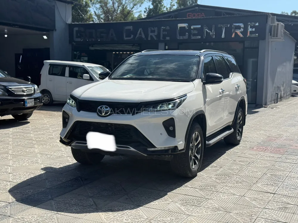 Toyota Fortuner 2022 for Sale in Islamabad Toyota Fortuner 2022 for Sale in Islamabad Image-2