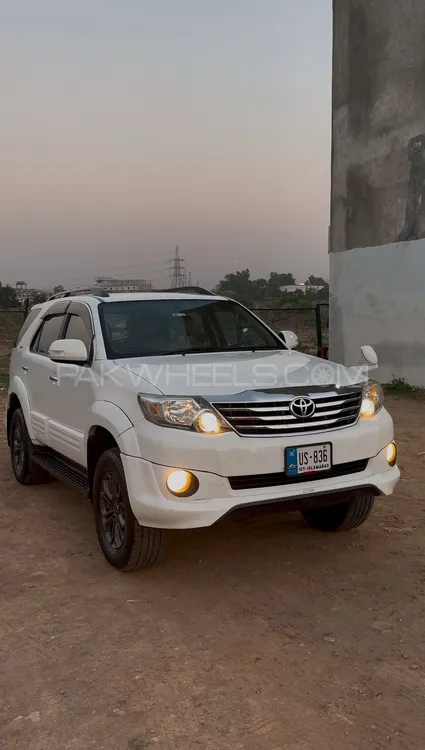Toyota Fortuner 2015 for Sale in Rawalpindi Image-1