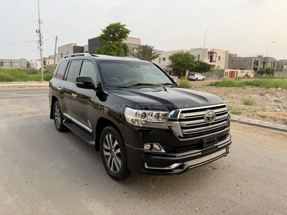 Toyota Land Cruiser 2016 for Sale in Karachi Image-1