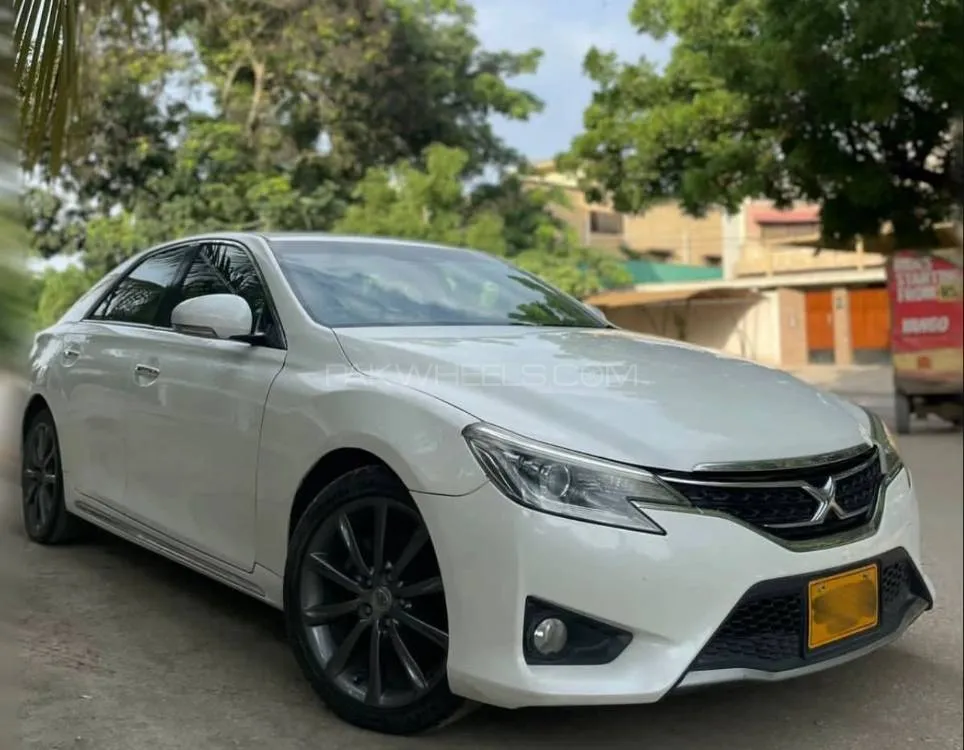 Toyota Mark X 2010 for Sale in Karachi Image-1