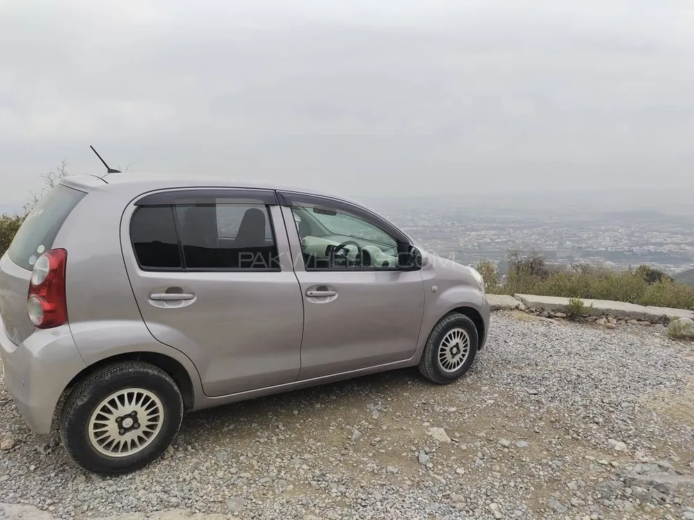 Toyota Passo 2010 for Sale in Islamabad Image-1