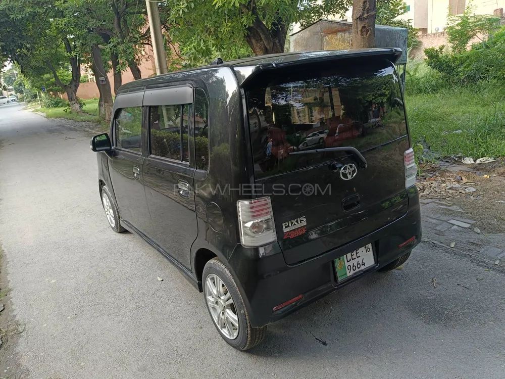 Toyota Pixis Space 2013 for Sale in Lahore Image-1