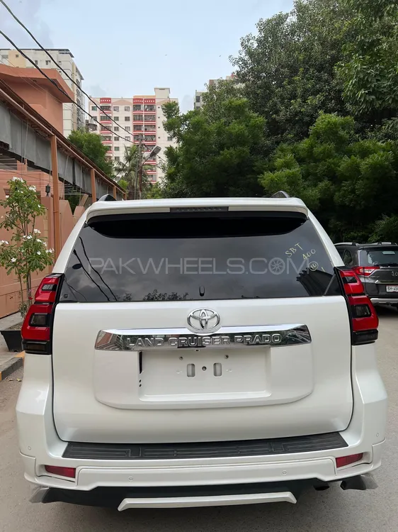 ٹویوٹا پراڈو 2019 for Sale in کراچی ٹویوٹا پراڈو 2019 for Sale in کراچی Image-4