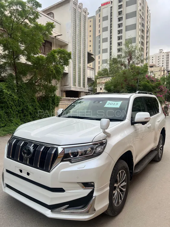 ٹویوٹا پراڈو 2019 for Sale in کراچی ٹویوٹا پراڈو 2019 for Sale in کراچی Image-2