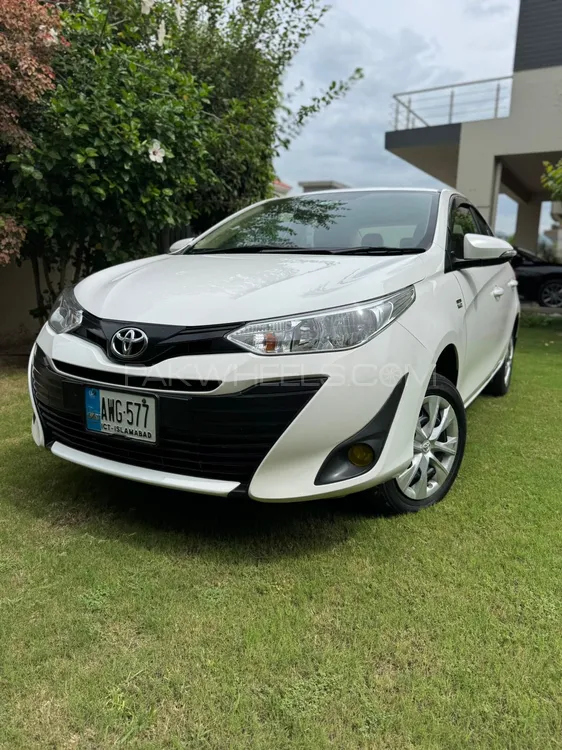Toyota Yaris Sedan 2021 for Sale in Islamabad Image-1