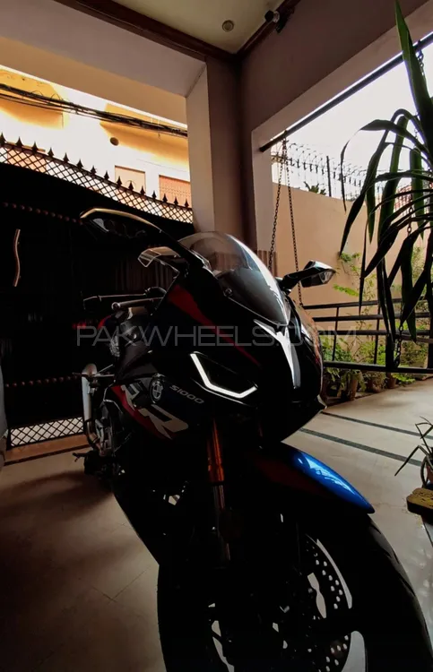 BMW S1000RR 2024 for Sale Image-1
