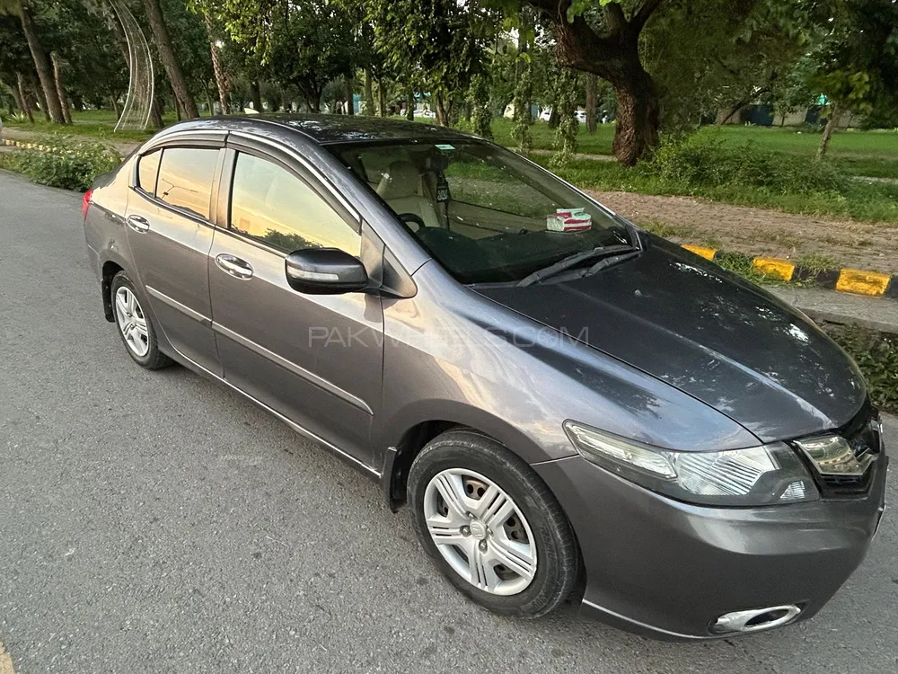 Honda City 2018 for Sale in Islamabad Image-1
