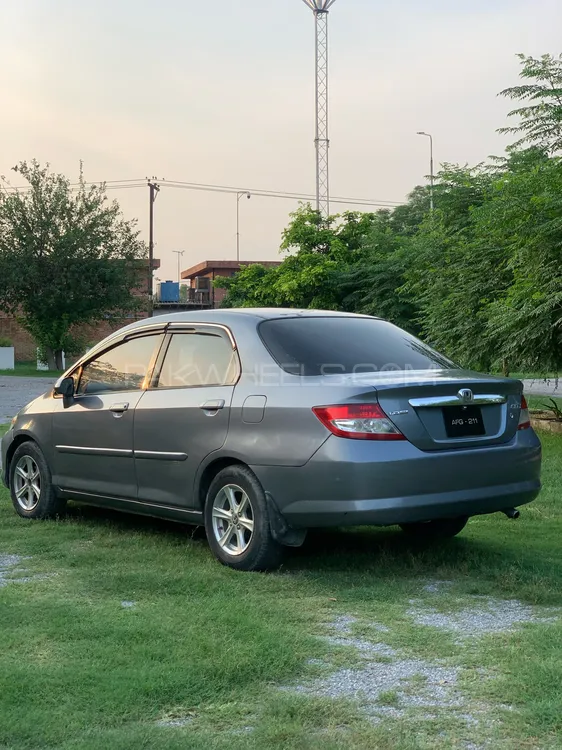 Honda City 2004 for Sale in Islamabad Image-1
