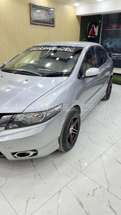 Honda City 2019 for Sale in Hyderabad Image-1