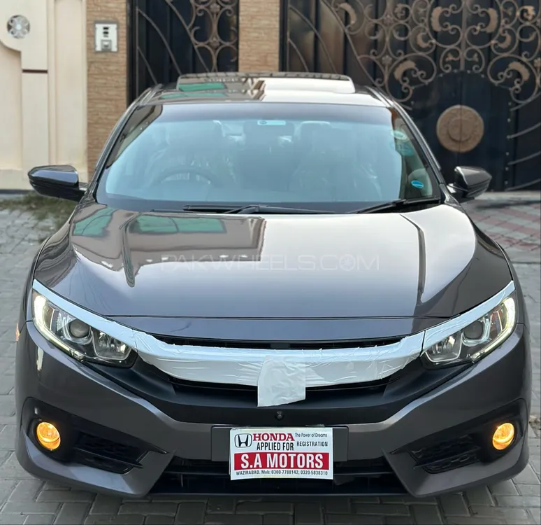 Honda Civic 2017 for Sale in Gujranwala Image-1