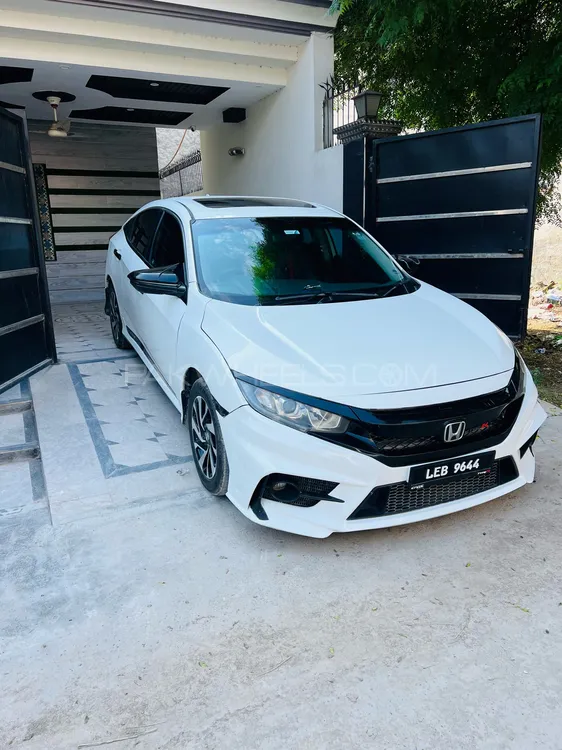 Honda Civic 2017 for Sale in Lahore Image-1