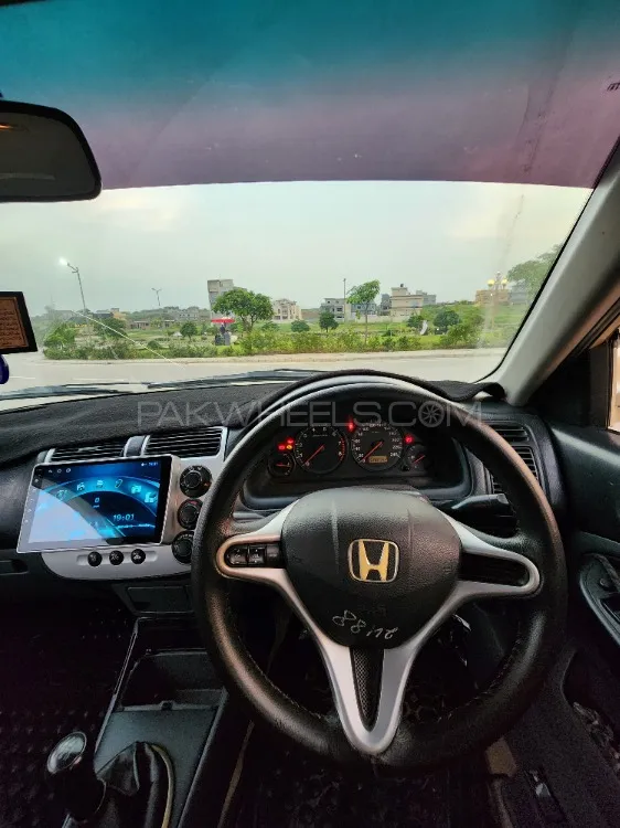 Honda Civic 2001 for Sale in Islamabad Image-1