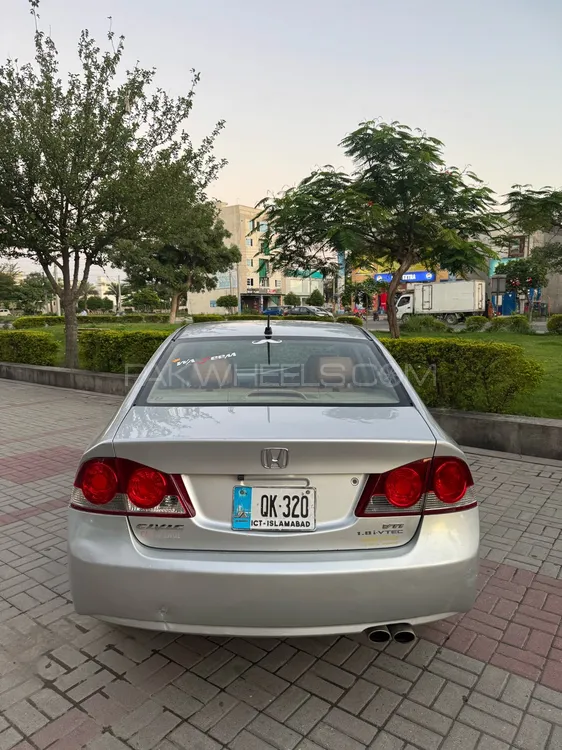 Honda Civic 2010 for Sale in Gujranwala Image-1
