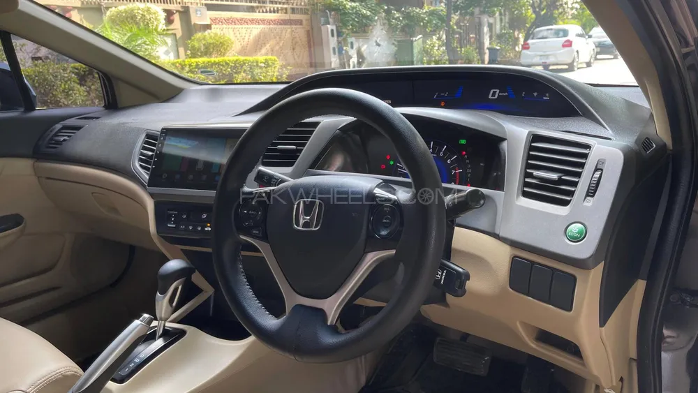 Honda Civic 2015 for Sale in Islamabad Image-1