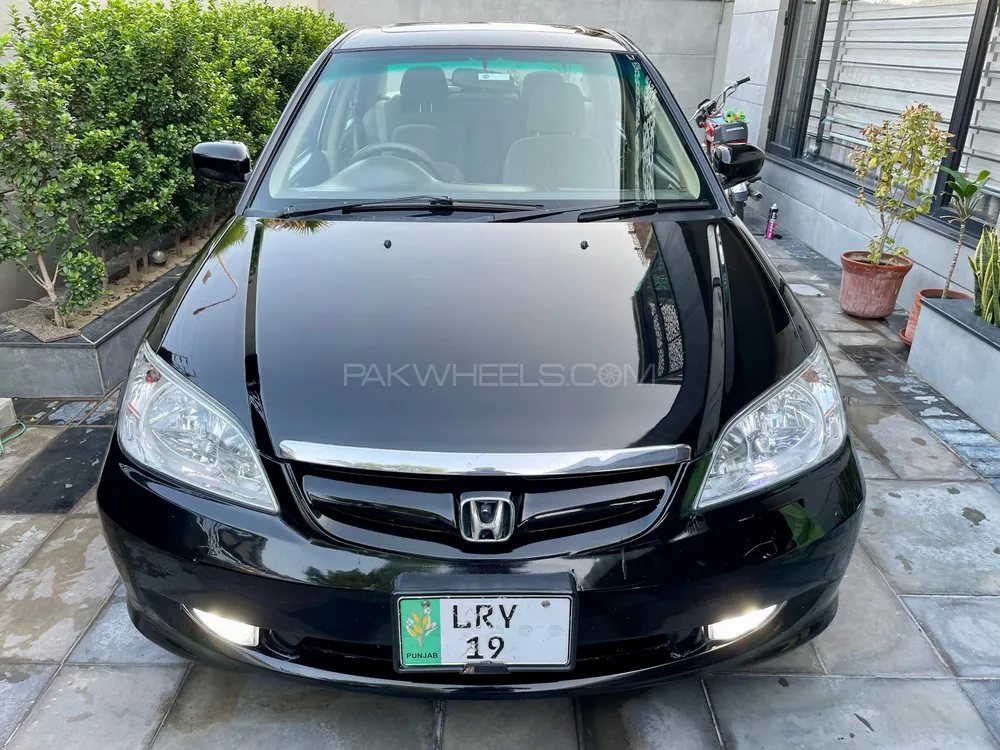 Honda Civic 2004 for Sale in Lahore Image-1