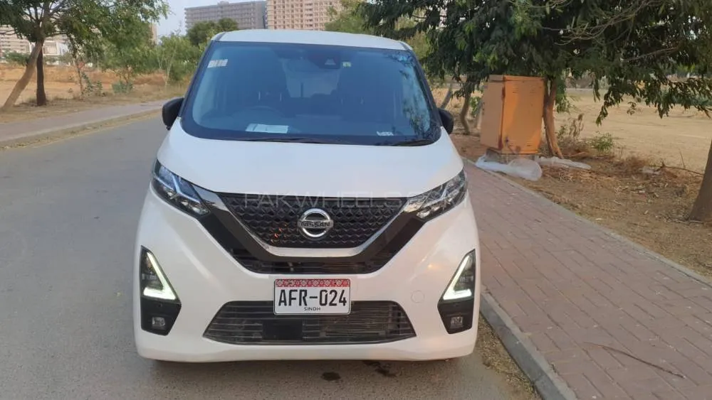 Nissan Dayz Highway Star 2022 for Sale in Karachi Image-1