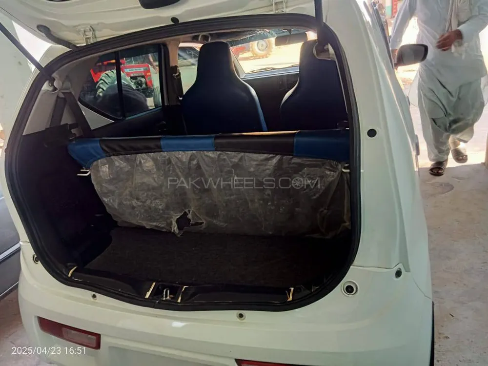 Suzuki Alto 2024 for Sale in Larkana Image-1