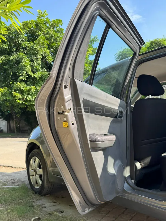 Suzuki Swift 2012 for Sale in Lahore Image-1