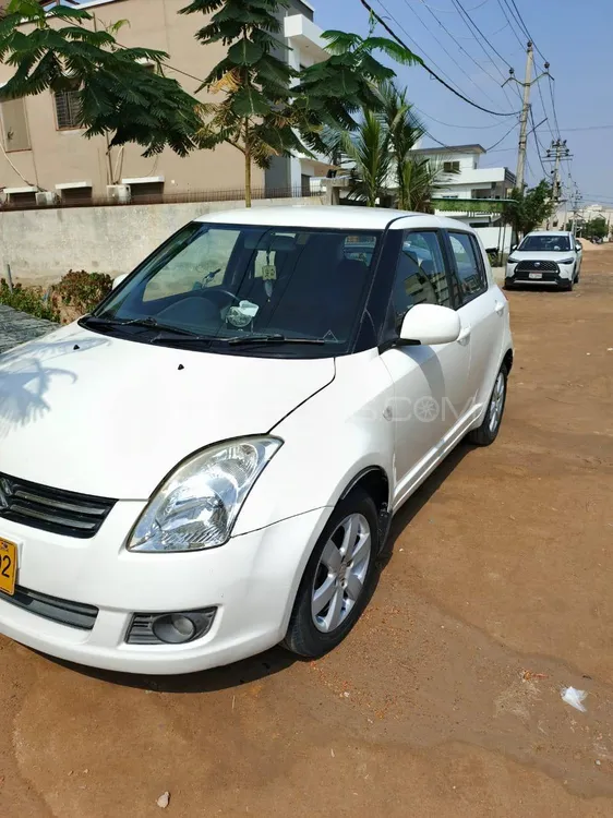 Suzuki Swift 2014 for Sale in Karachi Image-1