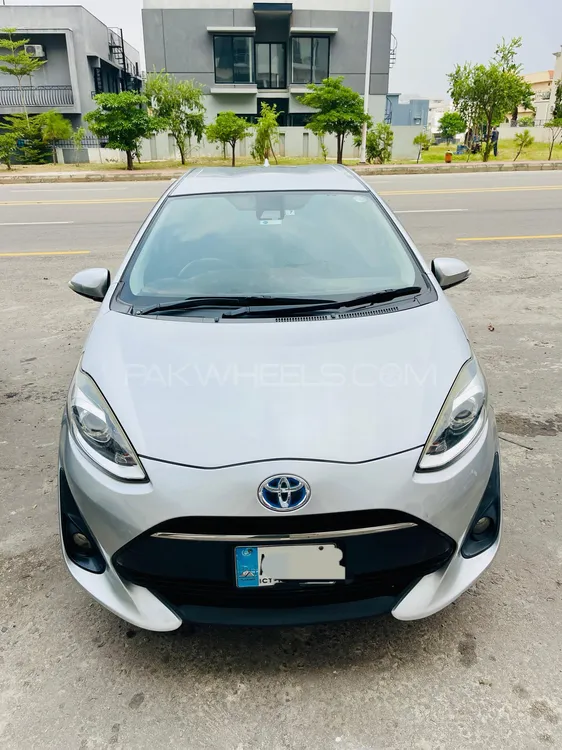 Toyota Aqua 2017 for Sale in Rawalpindi Image-1