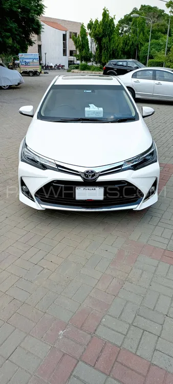 Toyota Corolla 2018 for Sale in Lahore Image-1