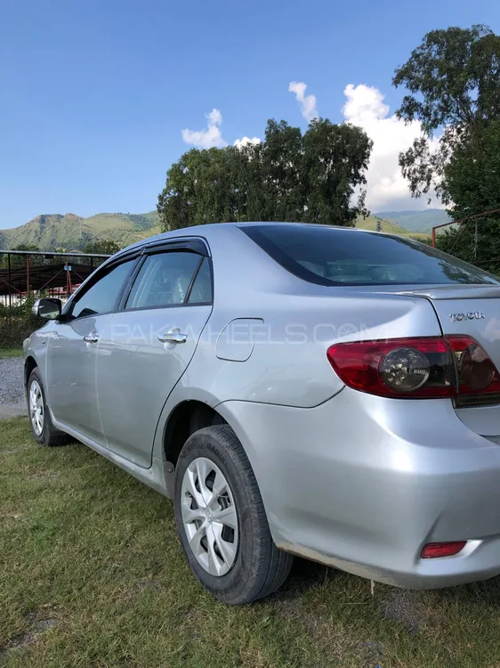 Toyota Corolla 2011 for Sale in Abbottabad Image-1
