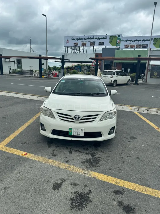 Toyota Corolla 2013 for Sale in Faisalabad Image-1