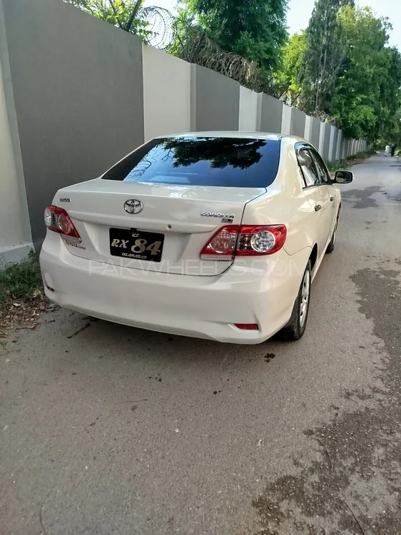 Toyota Corolla 2013 for Sale in Islamabad Image-1