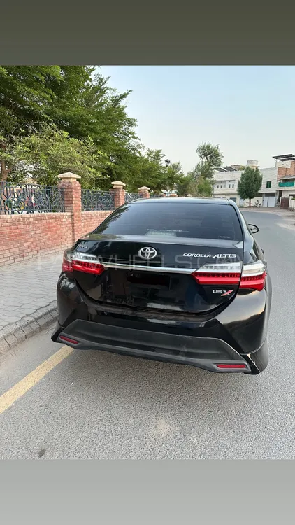 Toyota Corolla 2017 for Sale in Rahim Yar Khan Image-1