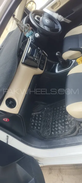 Toyota Corolla 2018 for Sale in Mian Wali Image-1