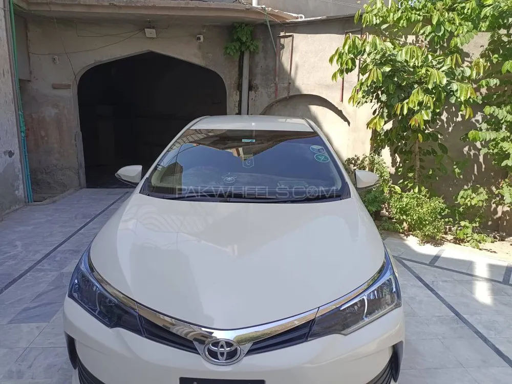 Toyota Corolla 2018 for Sale in Peshawar Image-1