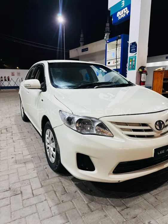 Toyota Corolla 2014 for Sale in Lahore Image-1