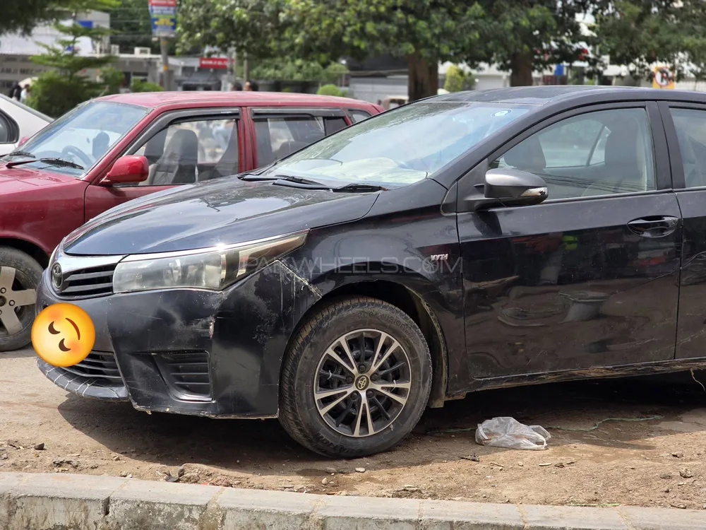 Toyota Corolla 2015 for Sale in Karachi Image-1
