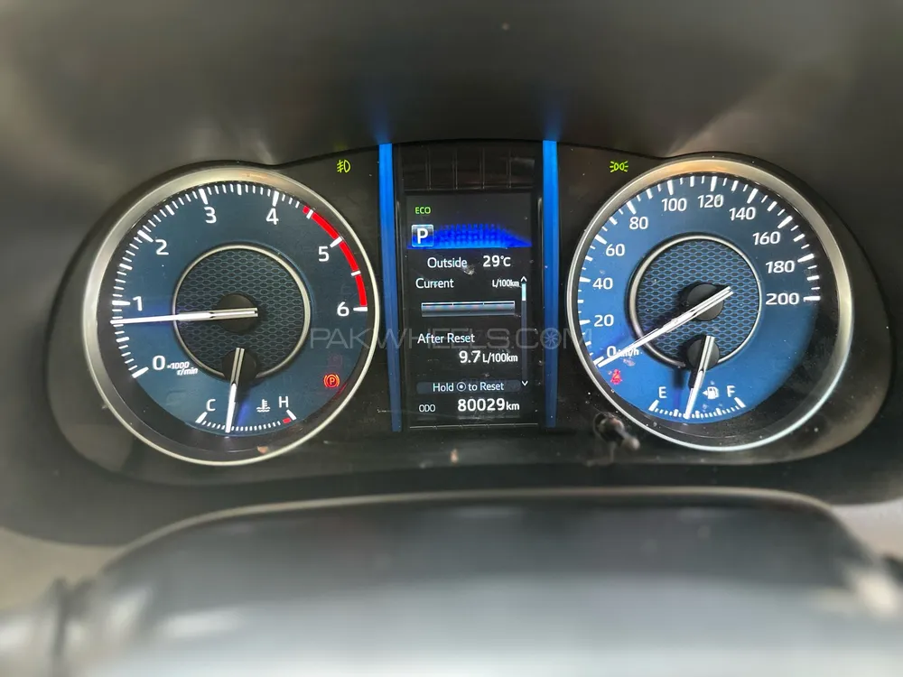 Toyota Fortuner 2021 for Sale in Karachi Toyota Fortuner 2021 for Sale in Karachi Image-12