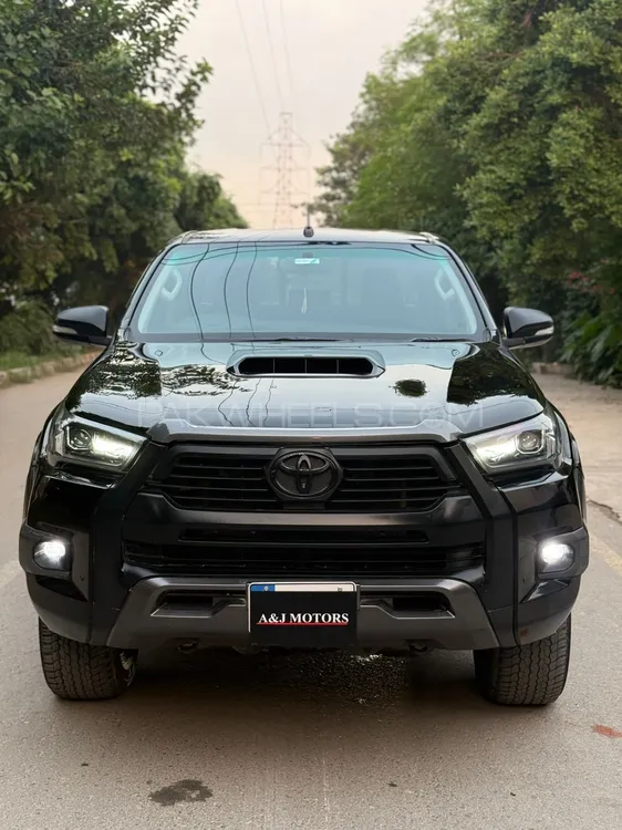 Toyota Hilux 2017 for Sale in Lahore Image-1