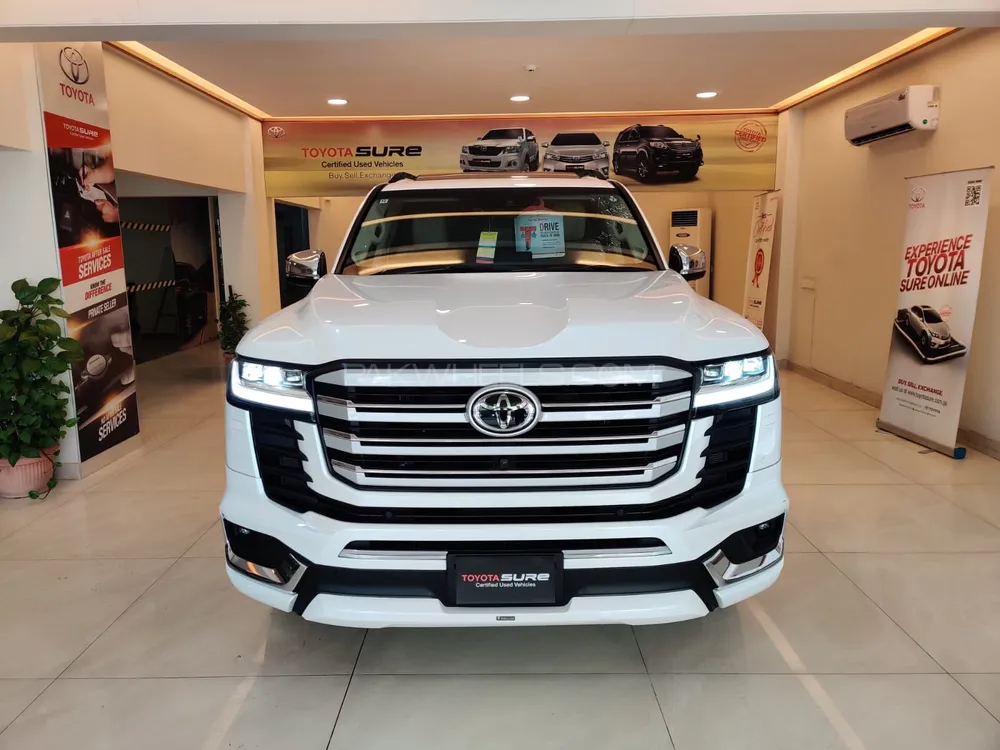 Toyota Land Cruiser 2024 for Sale in Karachi Image-1