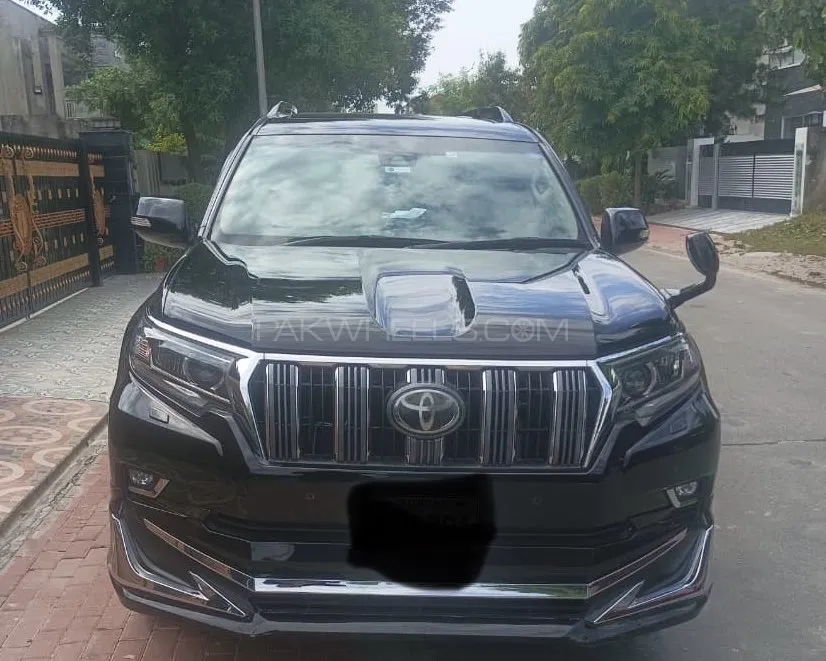 Toyota Prado 2019 for Sale in Lahore Image-1
