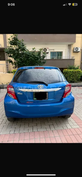 Toyota Vitz 2014 for Sale in Lahore Image-1