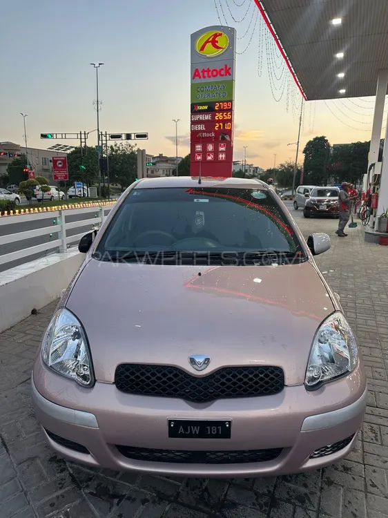 Toyota Vitz 2003 for Sale in Islamabad Image-1