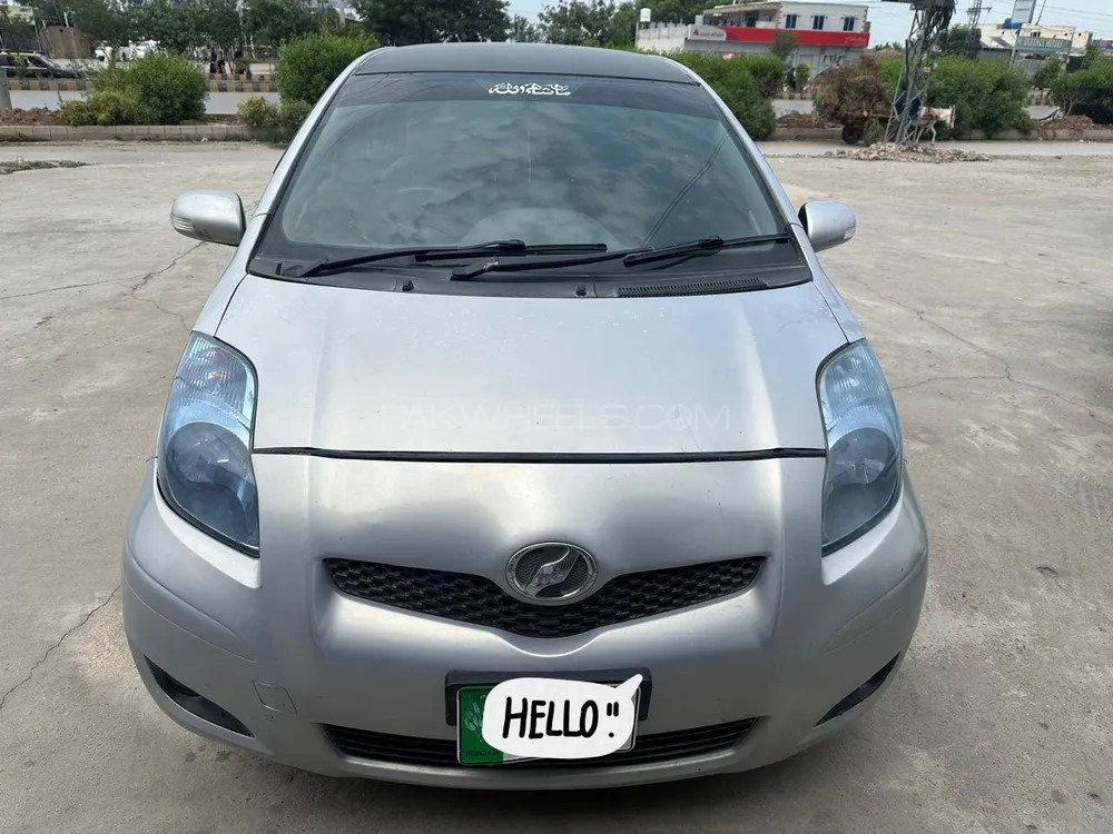 Toyota Vitz 2007 for Sale in Peshawar Image-1