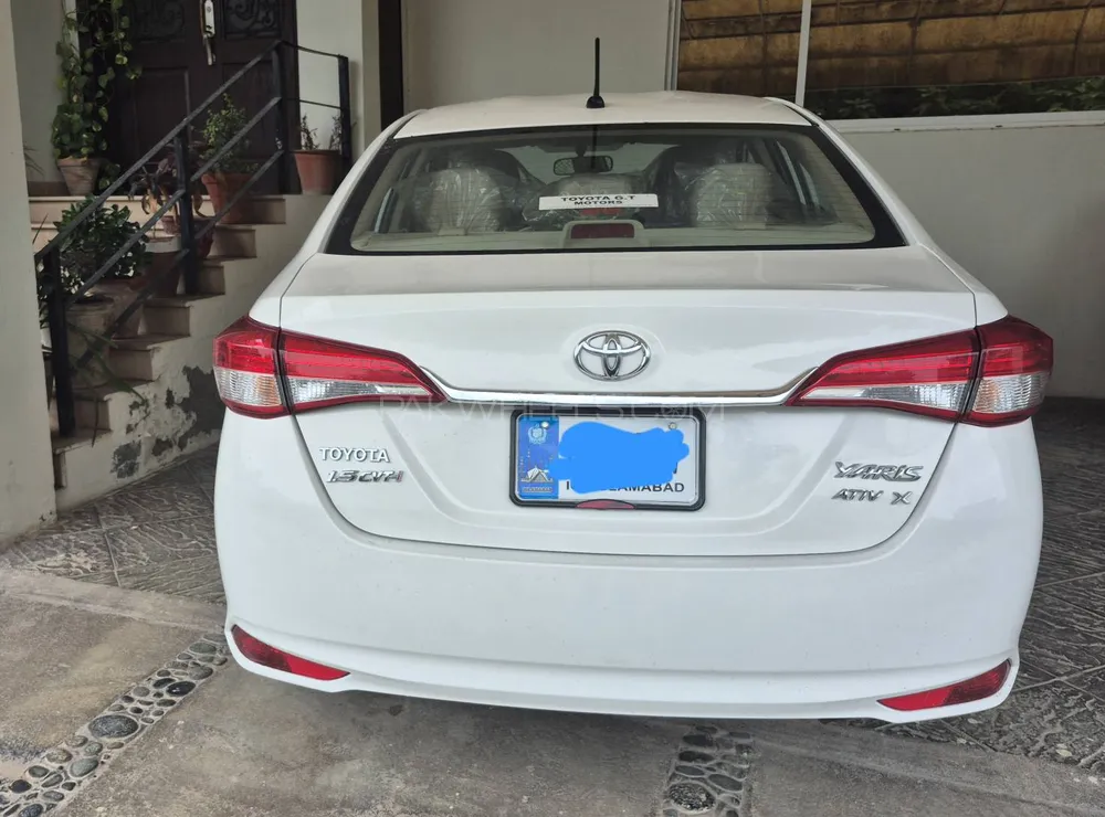 Toyota Yaris Sedan 2021 for Sale in Islamabad Image-1