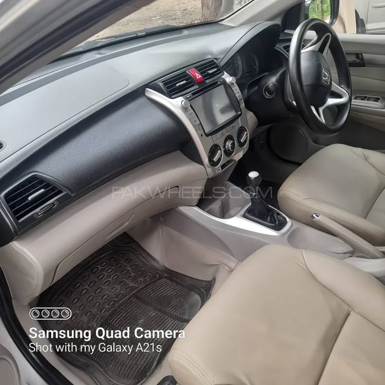 Honda City 2015 for Sale in Islamabad Image-1