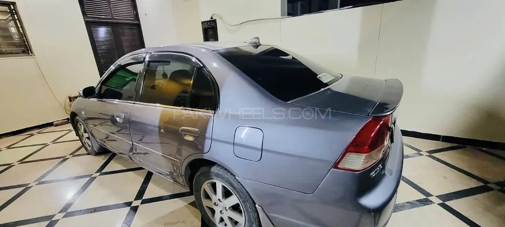 Honda Civic 2004 for Sale in Multan Image-1